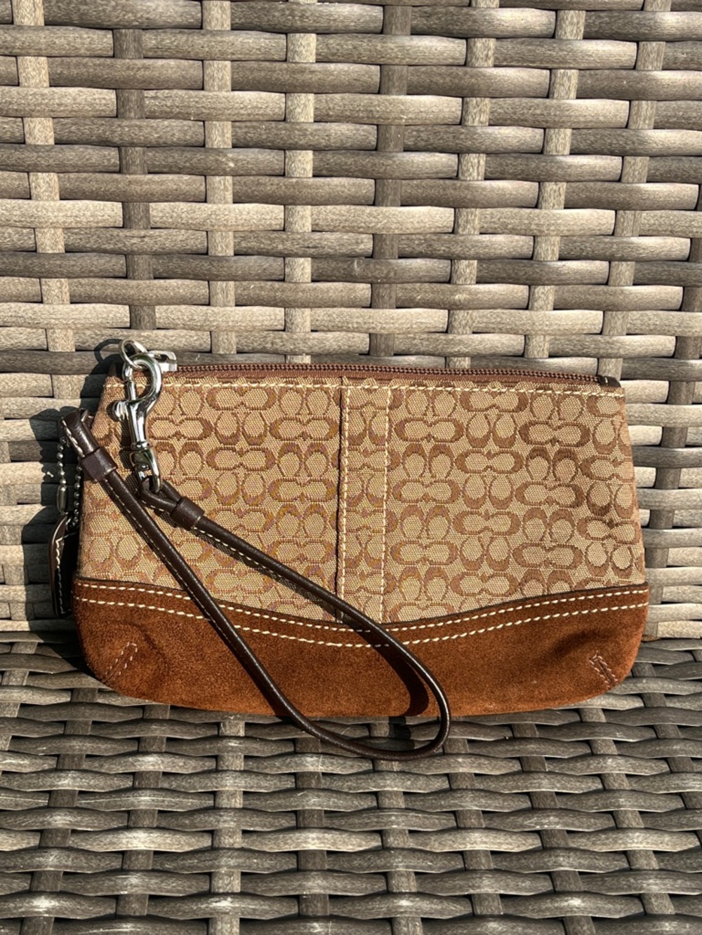 Coach Signature C Vintage Y2K Mini Duffel Wristlet Khaki/Mahogany